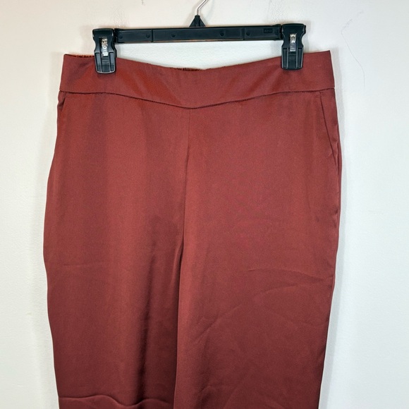 ❄️ EXPRESS Cropped Pants - Picture 2 of 10